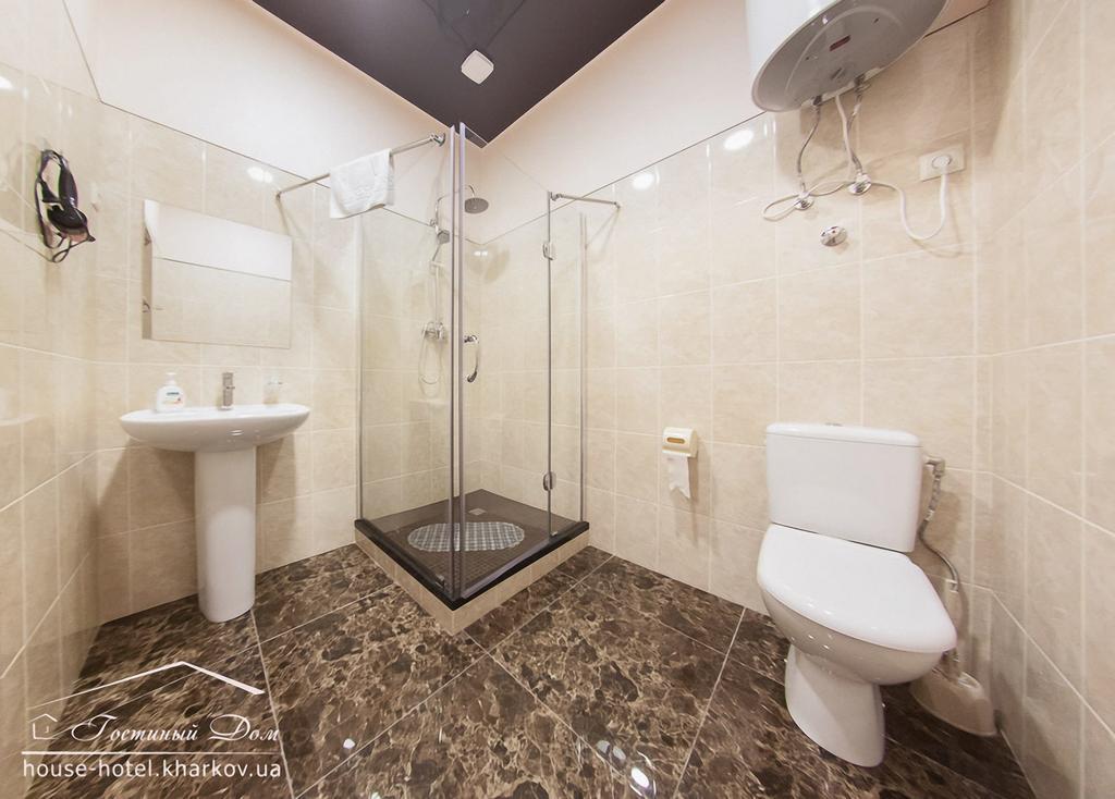 Hotel Gostinyj Dom 카리프 객실 사진