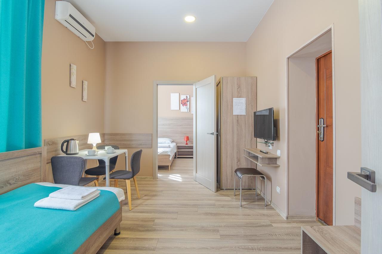 Hotel Gostinyj Dom 카리프 외부 사진