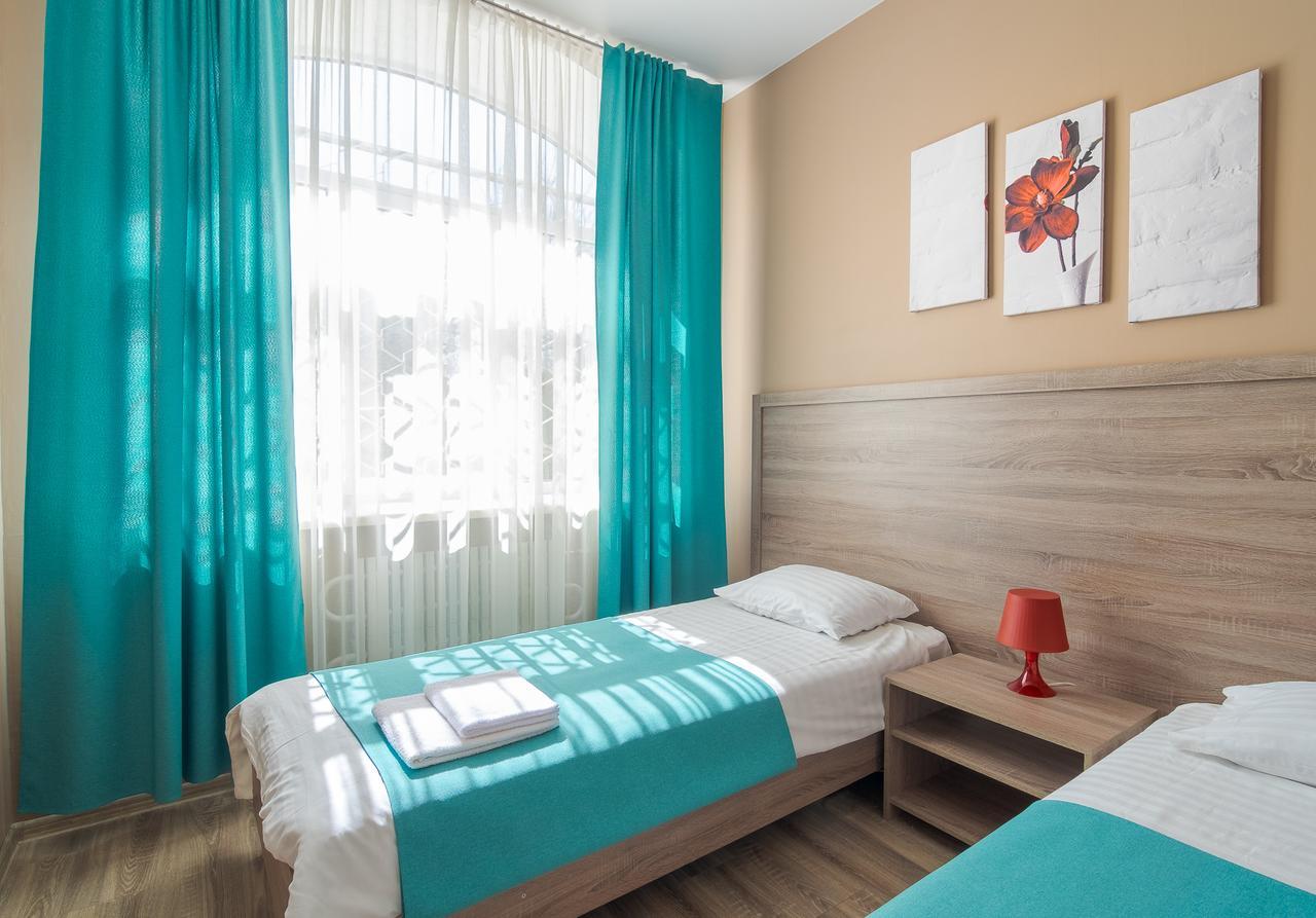Hotel Gostinyj Dom 카리프 외부 사진