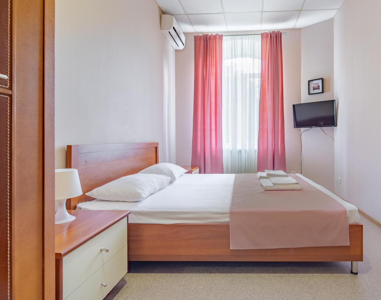 Hotel Gostinyj Dom 카리프 외부 사진