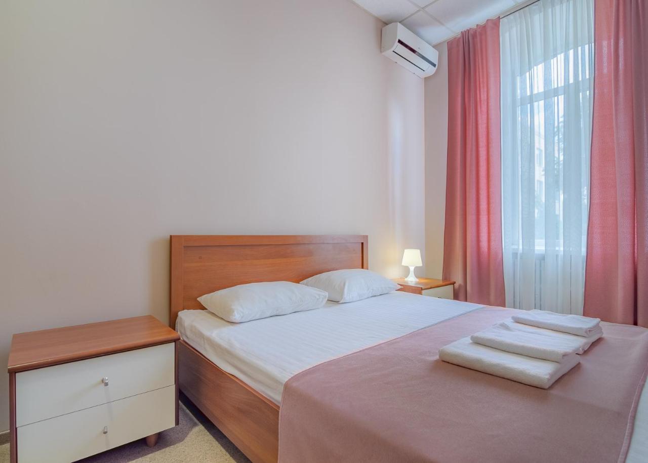 Hotel Gostinyj Dom 카리프 외부 사진